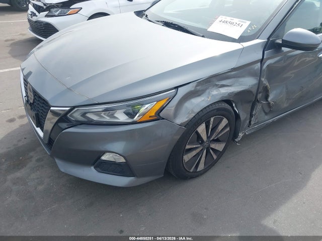 44850251 :رقم المزاد ، 1N4BL4DV1NN352906 vin ، 2022 Nissan Altima Sv Fwd مزاد بيع
