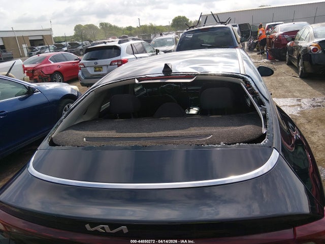 2024 Kia K5 Lxs მანქანა იყიდება აუქციონზე, vin: 5XXG14J24RG242756, აუქციონის ნომერი: 44850272
