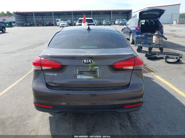 Aukcja sprzedaży 2017 Kia Forte Lx, vin: 3KPFK4A76HE152701, numer aukcji: 44850291