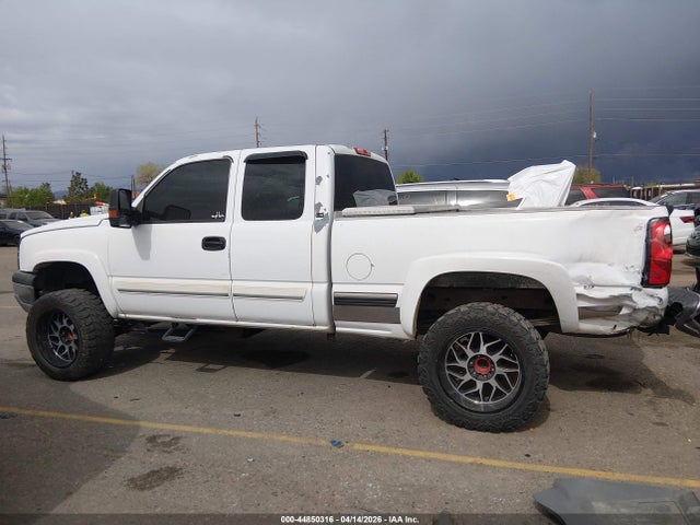 Продажа на аукционе авто 2004 Chevrolet Silverado 1500 Ls, vin: 2GCEK19T641231420, номер лота: 44850316
