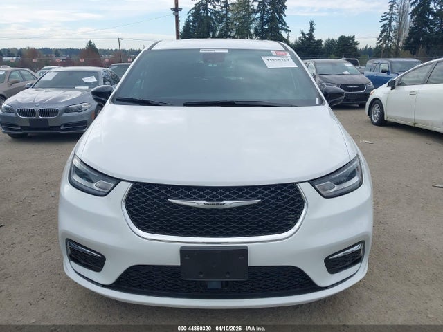 Продаж на аукціоні авто 2024 Chrysler Pacifica Touring, vin: 2C4RC1FG0RR145695, номер лоту: 44850320