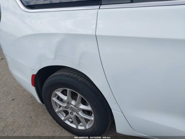Продаж на аукціоні авто 2024 Chrysler Pacifica Touring, vin: 2C4RC1FG0RR145695, номер лоту: 44850320