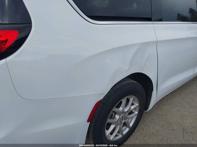 2024 CHRYSLER PACIFICA 2C4RC1FG0RR145695 Photo 5