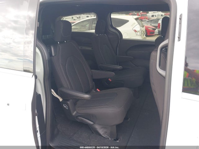 2024 CHRYSLER PACIFICA 2C4RC1FG0RR145695 Photo 7