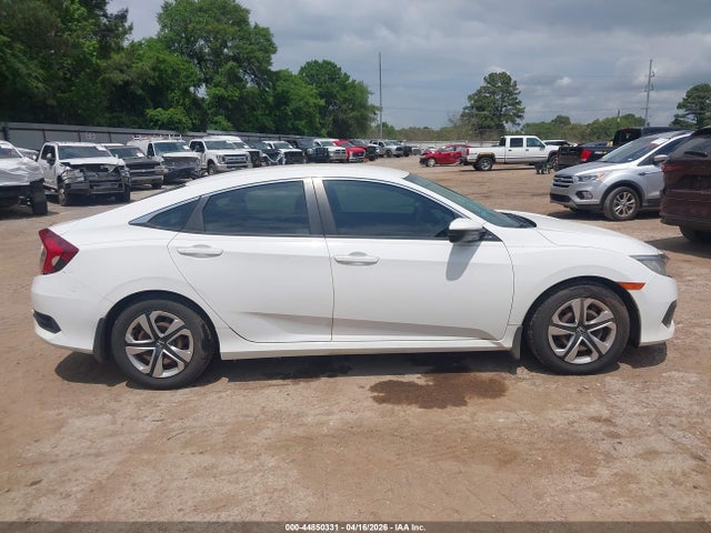 Aukcja sprzedaży 2018 Honda Civic Lx, vin: 2HGFC2F52JH519808, numer aukcji: 44850331