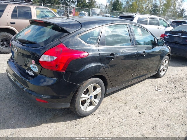 Ford FOCUS SE 2014 1FADP3K21EL350925 Image 4