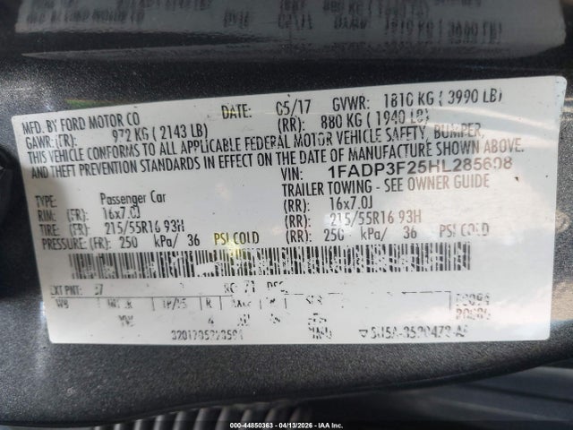 2017 FORD FOCUS 1FADP3F25HL285608 Photo 8