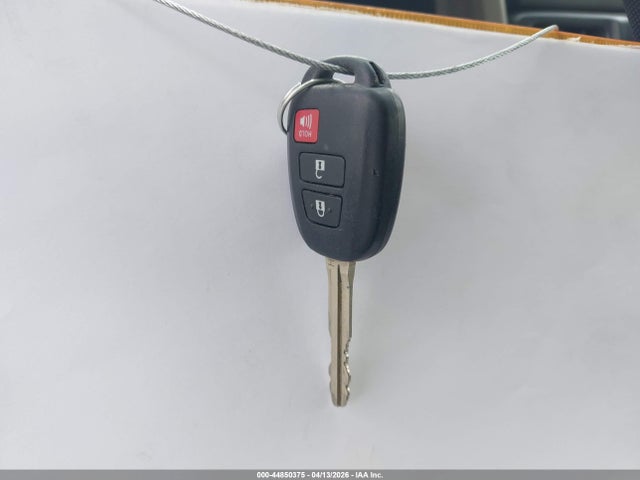 Продажа на аукционе авто 2014 Toyota Rav4 Le, vin: JTMZFREV5EJ016310, номер лота: 44850375