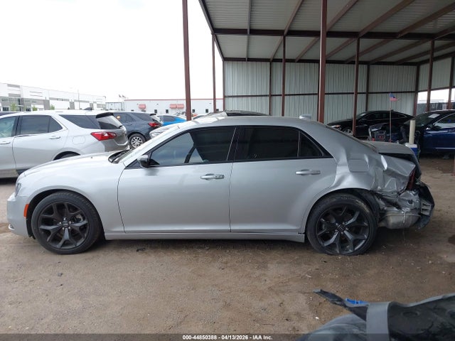 Продажа на аукционе авто 2021 Chrysler 300 Touring, vin: 2C3CCAAG0MH592379, номер лота: 44850388