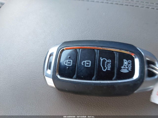 Продаж на аукціоні авто 2020 Hyundai Santa Fe Limited, vin: 5NMS53AD3LH205538, номер лоту: 44850389