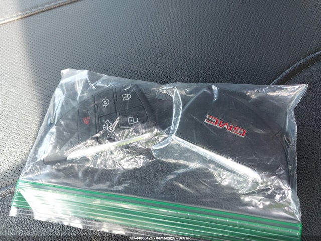 44850421 :رقم المزاد ، 3GTUUDE86SG157381 vin ، 2025 Gmc Sierra 1500 4wd  Short Box Slt مزاد بيع