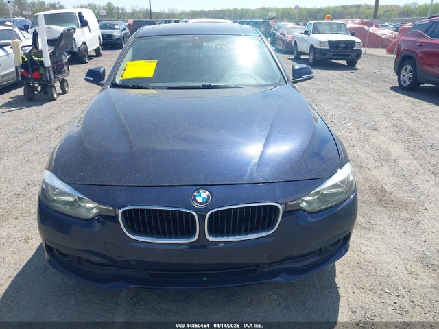 Aukcja sprzedaży 2016 Bmw 320i Xdrive, vin: WBA8A3C55GK690221, numer aukcji: 44850454