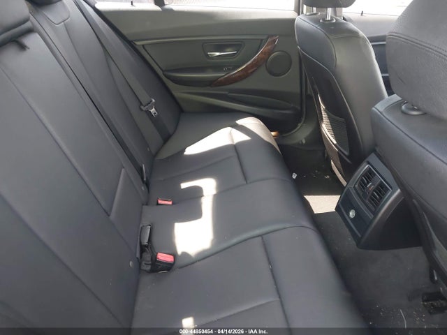 Aukcja sprzedaży 2016 Bmw 320i Xdrive, vin: WBA8A3C55GK690221, numer aukcji: 44850454