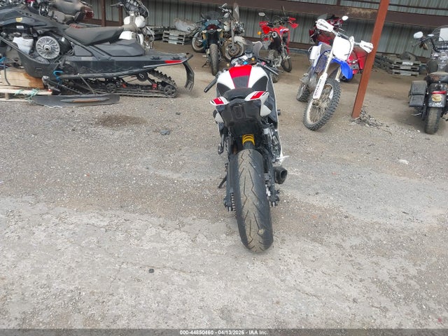 JYARM38E7NA002791 Yamaha Yzfr7