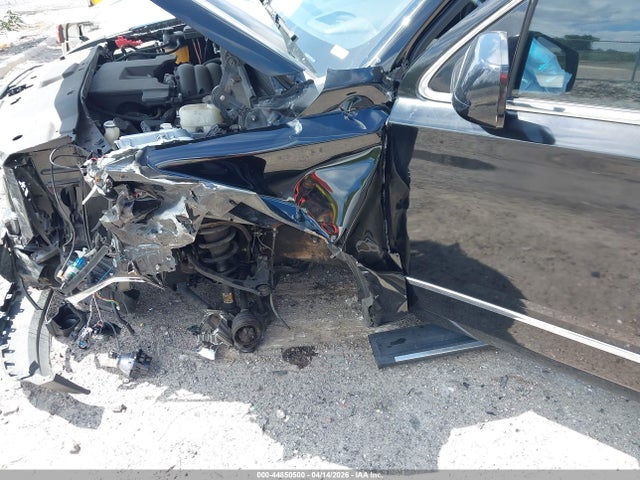 44850500 :رقم المزاد ، 1GKS2CKJXLR107443 vin ، 2020 Gmc Yukon 4wd Denali مزاد بيع