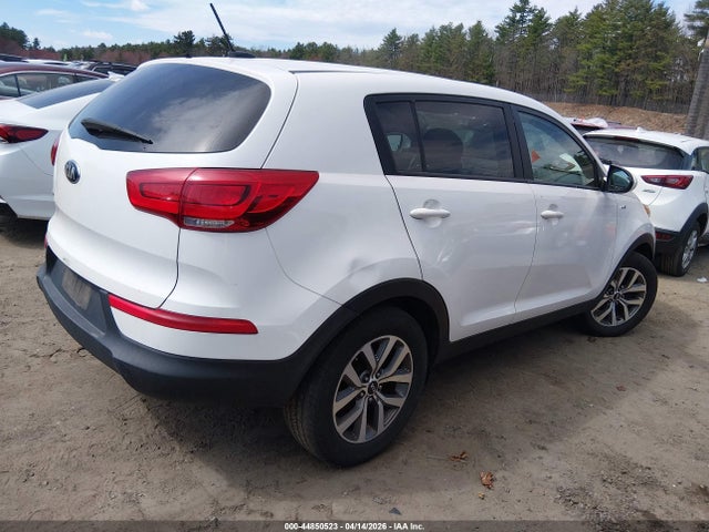 2016 Kia Sportage Lx მანქანა იყიდება აუქციონზე, vin: KNDPBCACXG7880175, აუქციონის ნომერი: 44850523
