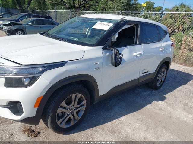 Aukcja sprzedaży 2023 Kia Seltos Lx, vin: KNDEPCAA7P7457352, numer aukcji: 44850526