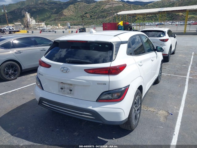 2022 Hyundai Kona Electric Sel მანქანა იყიდება აუქციონზე, vin: KM8K33AG8NU156084, აუქციონის ნომერი: 44850575