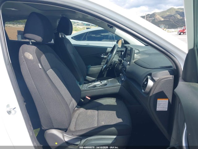 2022 Hyundai Kona Electric Sel მანქანა იყიდება აუქციონზე, vin: KM8K33AG8NU156084, აუქციონის ნომერი: 44850575