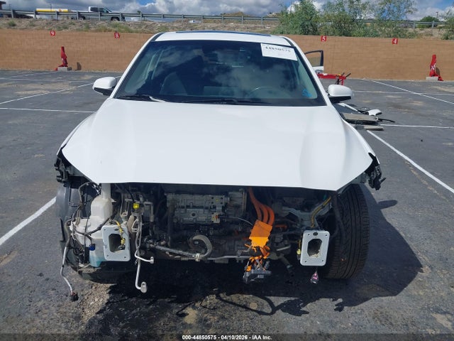 2022 Hyundai Kona Electric Sel მანქანა იყიდება აუქციონზე, vin: KM8K33AG8NU156084, აუქციონის ნომერი: 44850575