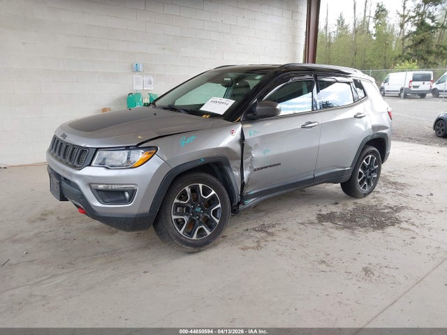 44850594 :رقم المزاد ، 3C4NJDDB8LT151598 vin ، 2020 Jeep Compass Trailhawk 4x4 مزاد بيع