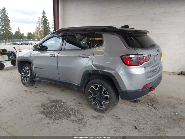44850594 :رقم المزاد ، 3C4NJDDB8LT151598 vin ، 2020 Jeep Compass Trailhawk 4x4 مزاد بيع