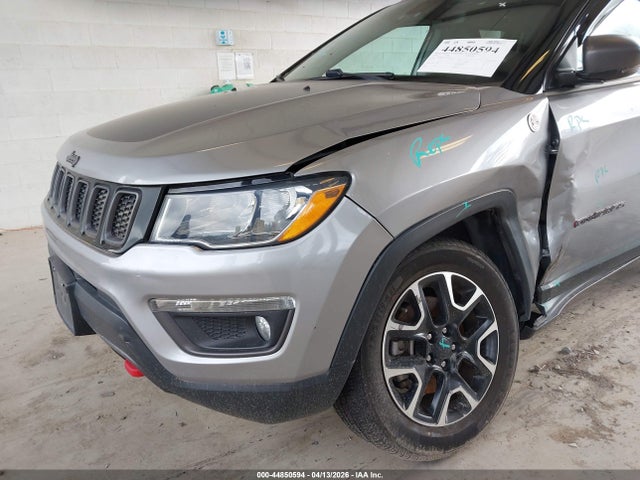 44850594 :رقم المزاد ، 3C4NJDDB8LT151598 vin ، 2020 Jeep Compass Trailhawk 4x4 مزاد بيع