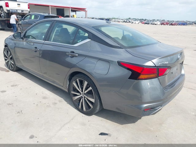 1N4BL4CV2NN389870 Nissan Altima Sr Fwd