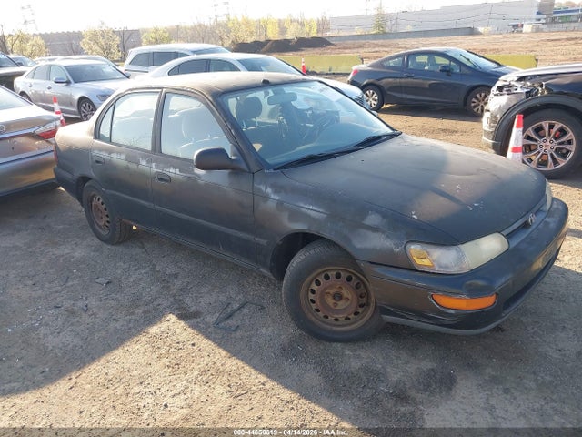 44850619 :رقم المزاد ، 2T1AE09B9SC133424 vin ، 1995 Toyota Corolla Le/dx مزاد بيع