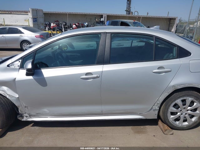 Toyota COROLLA LE 2025 5YFB4MDE4SP305147 Image 14