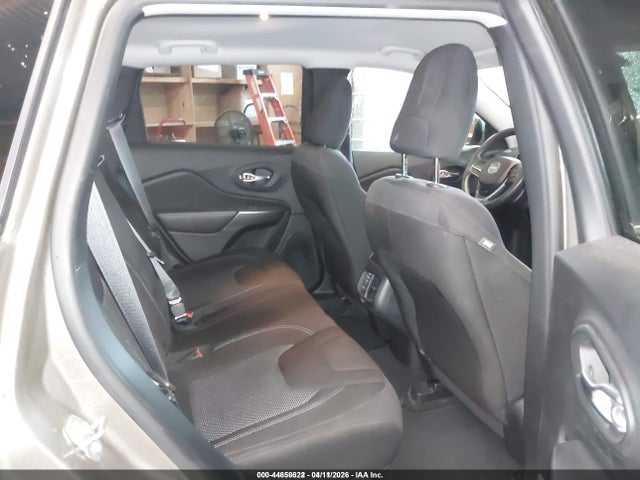 2019 Jeep Cherokee Latitude 4x4 მანქანა იყიდება აუქციონზე, vin: 1C4PJMCB2KD440295, აუქციონის ნომერი: 44850622