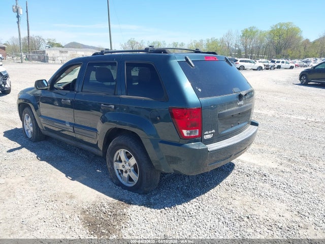 2005 JEEP GRAND CHEROKEE 1J4GR48K25C653382 Photo 2