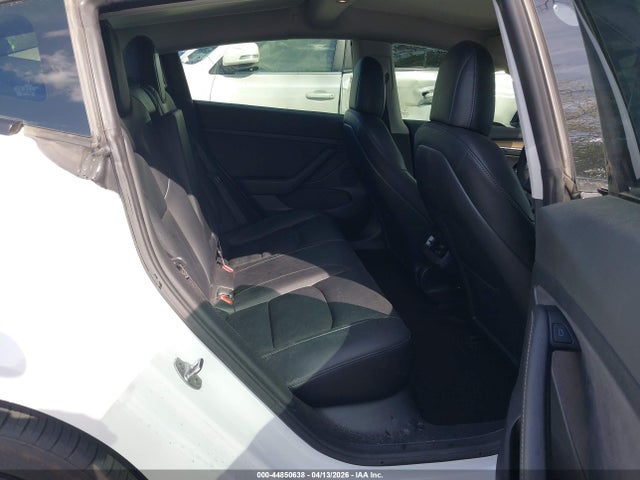 5YJ3E1EB7NF297386 Tesla Model 3 Long Range Dual Motor All-wheel Drive