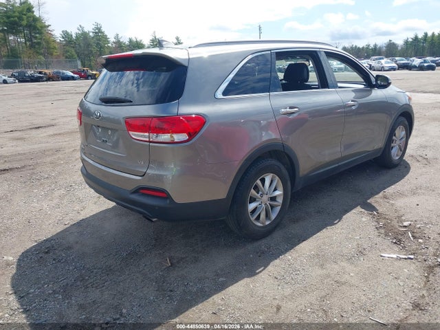 5XYPGDA50GG177423 KIA Sorento 3.3l Lx