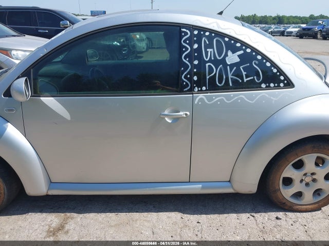 2002 Volkswagen New Beetle Gls Tdi მანქანა იყიდება აუქციონზე, vin: 3VWCP21C02M415913, აუქციონის ნომერი: 44850646