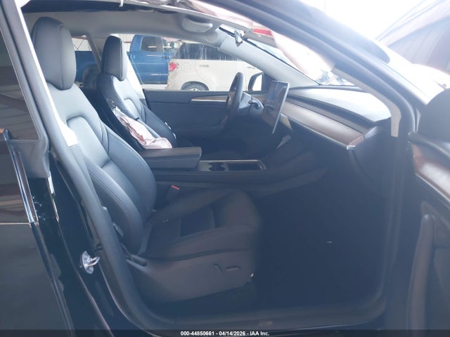Aukcja sprzedaży 2025 Tesla Model Y Long Range Dual Motor Rear-wheel Drive, vin: 7SAYGDED4SF278571, numer aukcji: 44850661