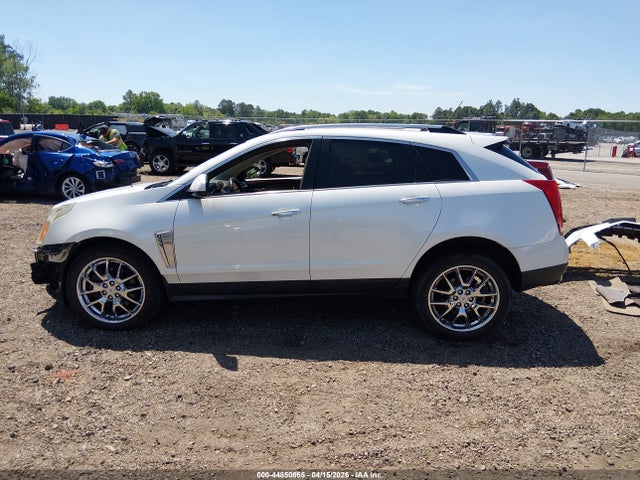 Продажа на аукционе авто 2015 Cadillac Srx Performance Collection, vin: 3GYFNFE36FS546959, номер лота: 44850665