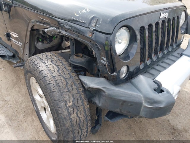 2015 Jeep Wrangler Unlimited Sahara მანქანა იყიდება აუქციონზე, vin: 1C4BJWEG1FL551656, აუქციონის ნომერი: 44850681