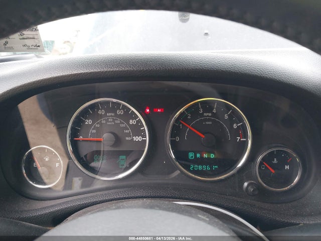 2015 Jeep Wrangler Unlimited Sahara მანქანა იყიდება აუქციონზე, vin: 1C4BJWEG1FL551656, აუქციონის ნომერი: 44850681