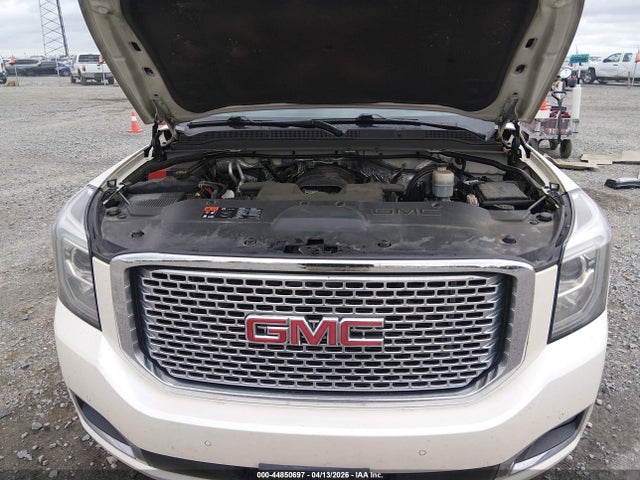 Aukcja sprzedaży 2015 Gmc Yukon Xl 1500 Denali, vin: 1GKS2JKJ8FR228982, numer aukcji: 44850697