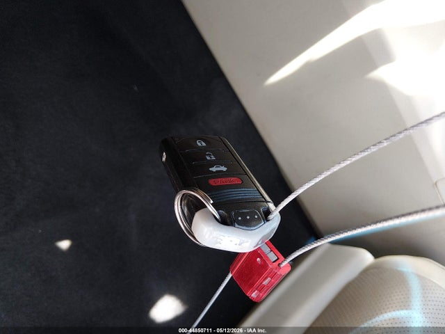 44850711 :رقم المزاد ، 19VDE3F79DE301980 vin ، 2013 Acura Ilx Hybrid 1.5l مزاد بيع