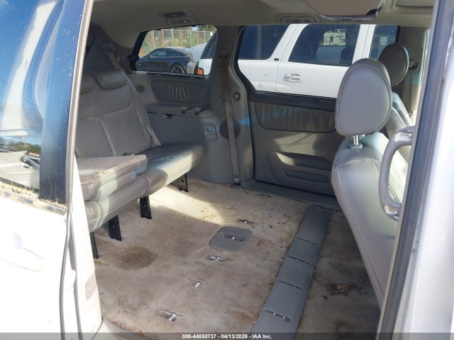 2005 TOYOTA SIENNA 5TDZA22C75S384984 Photo 7