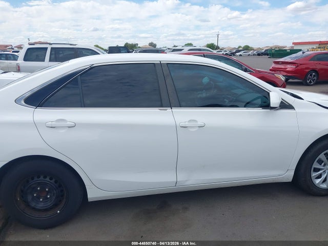 4T4BF1FK5GR559814 Toyota CAMRY LE