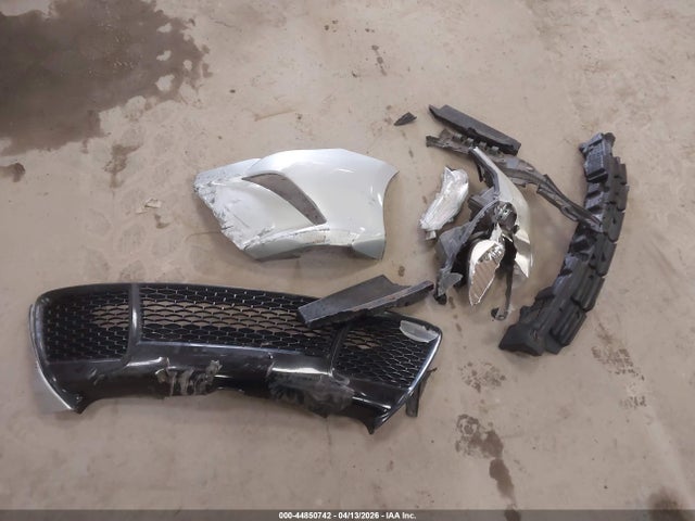 44850742 :رقم المزاد ، 4T1BF1FK8GU240398 vin ، 2016 Toyota Camry Se مزاد بيع
