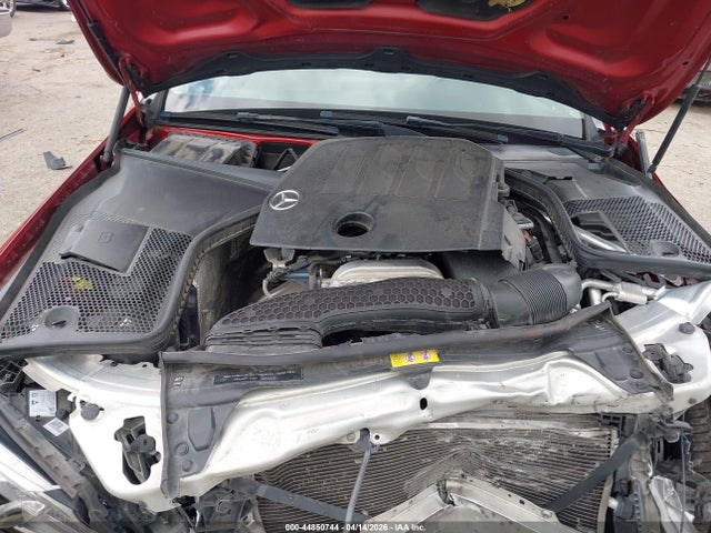 44850744 :رقم المزاد ، 55SWF8DB8KU307521 vin ، 2019 Mercedes-benz C 300 مزاد بيع