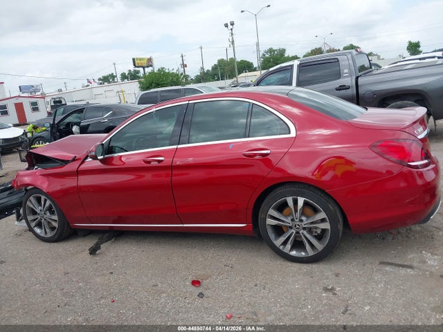 44850744 :رقم المزاد ، 55SWF8DB8KU307521 vin ، 2019 Mercedes-benz C 300 مزاد بيع