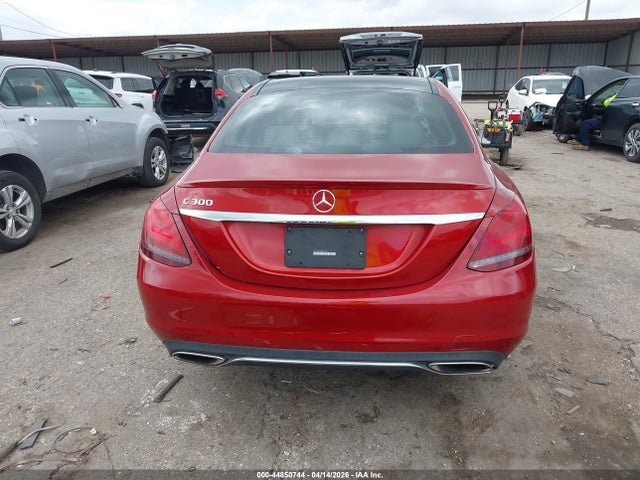 44850744 :رقم المزاد ، 55SWF8DB8KU307521 vin ، 2019 Mercedes-benz C 300 مزاد بيع