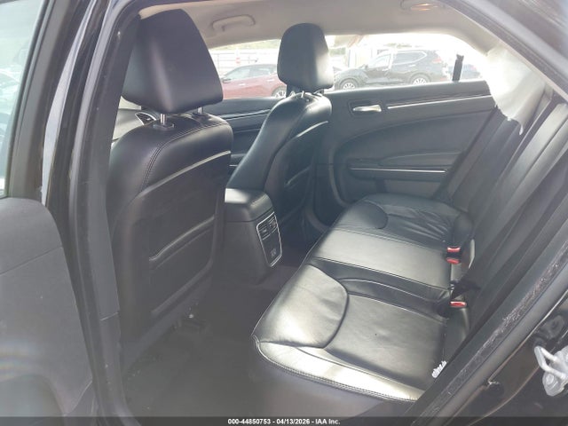 2016 Chrysler 300 Limited მანქანა იყიდება აუქციონზე, vin: 2C3CCAAG1GH311131, აუქციონის ნომერი: 44850753