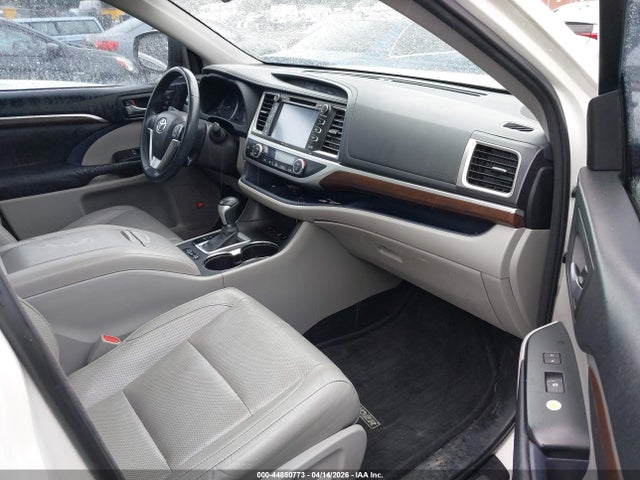 Toyota Highlander Limited V6 2015 5TDDKRFHXFS208938 Image 5