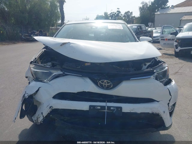 Продаж на аукціоні авто 2018 Toyota Rav4 Xle, vin: JTMWFREV5JJ192271, номер лоту: 44850775